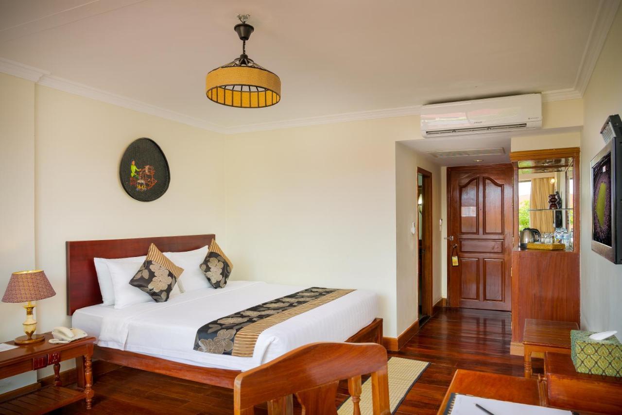 Silk D'Angkor Boutique Hotel Siem Reap Exterior photo